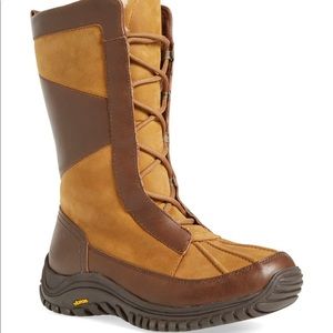 UGG Mixon Waterproof Boot